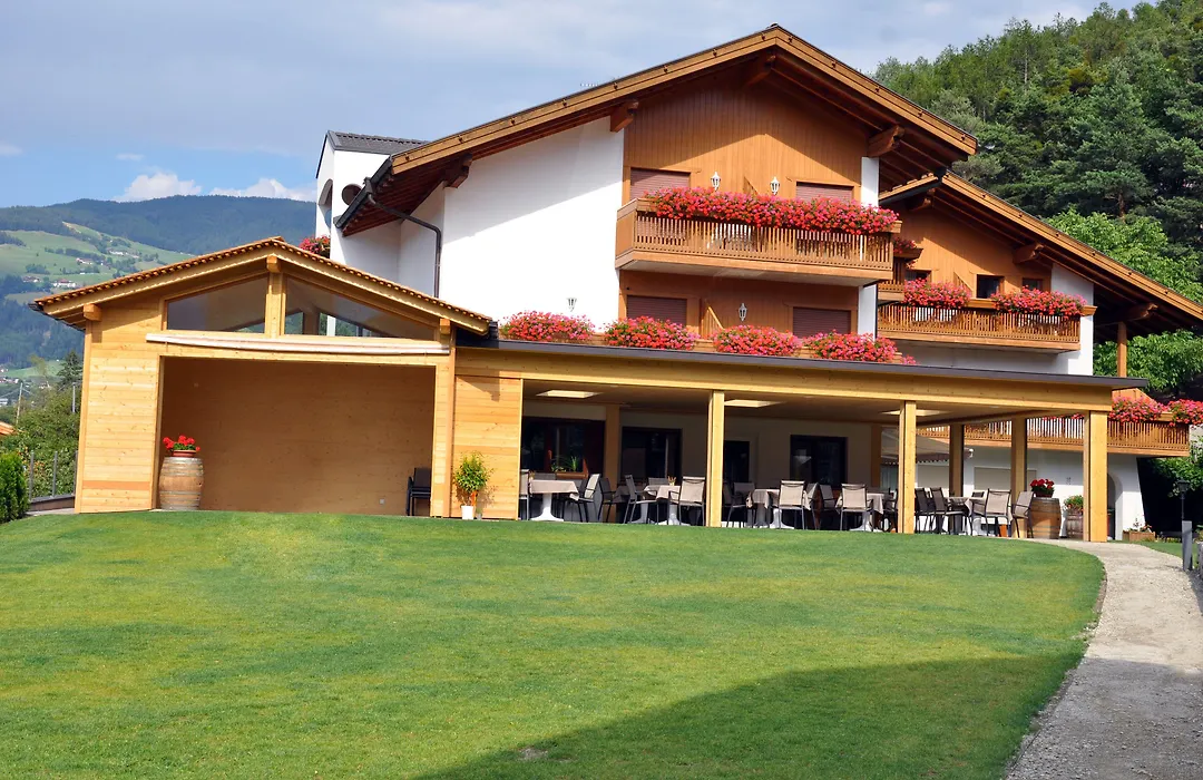 Hotel Foehrenhof-1